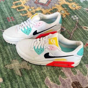 2024
Nike Wmns Air Max 90 'Spring Multi-Color'